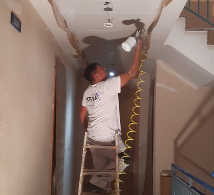 Reforma de portal comunidad de vecinos Barcelona